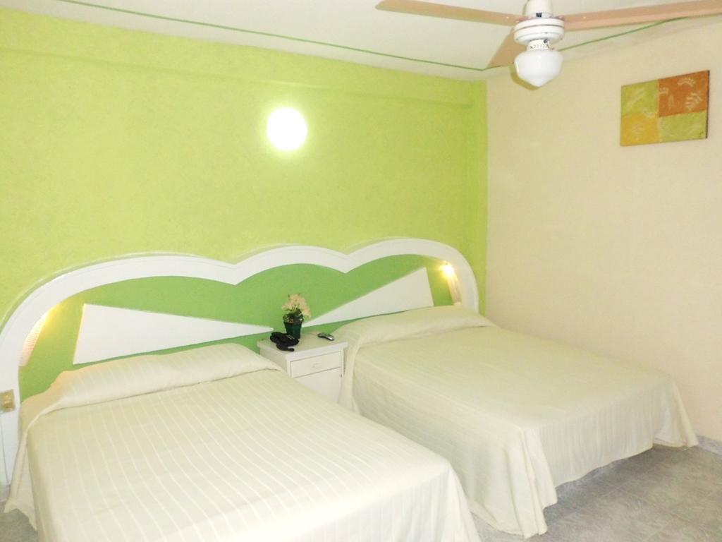 Suites Angelopolis Acapulco Ngoại thất bức ảnh